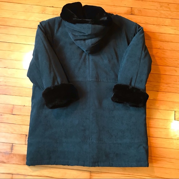 suede winter coat with faux fur trim - Picture 3 of 8